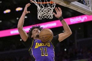 湖人中锋海斯正在办理斯洛文尼亚护照 有望明夏与东契奇并肩作战