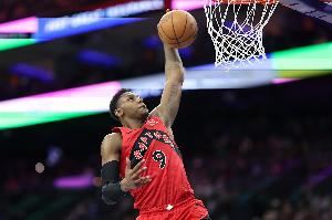  表现全面！巴雷特12中6&三分8中4 砍下23+8+4+1+2填满数据栏