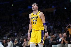  东契奇谈5抢断2盖帽：这是我今天唯一做得好的方面