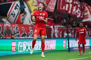  刘若钒：我想用这个冠军去回报海港，没有他们就没有我今天的一切