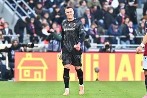  博洛尼亚门将：守门员必须会扑救 每次射正都丢球脚法再好也没用