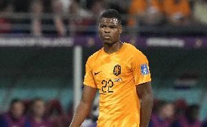  科曼：我们本想把所有球员都留在队内，但俱乐部决定召回邓弗里斯